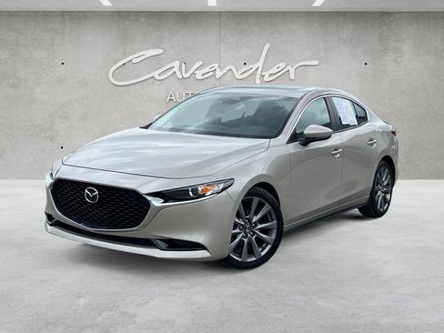 Used 2024 MAZDA MAZDA3 s FWD image 1