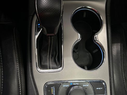Used 2017 Jeep Grand Cherokee SRT AWD/4WD image 14