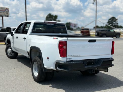 Used 2026 Chevrolet Silverado 3500 W/T AWD/4WD image 5