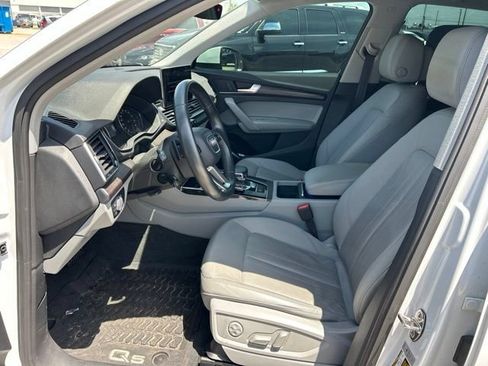 Used 2022 Audi Q5 2.0T Premium AWD/4WD image 23