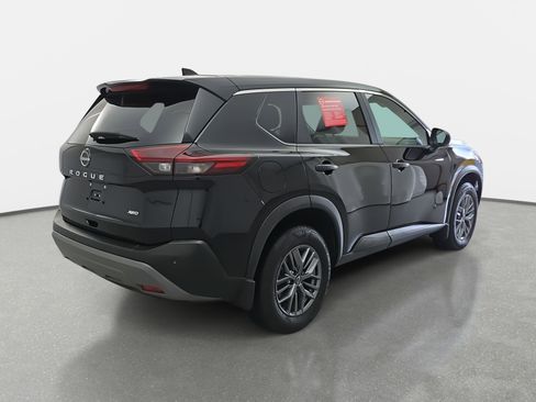 Certified 2023 Nissan Rogue S image 5