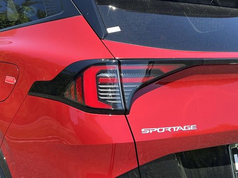 New 2026 Kia Sportage SX AWD/4WD image 14