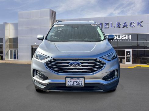 Used 2022 Ford Edge SEL w/ Convenience Package image 3