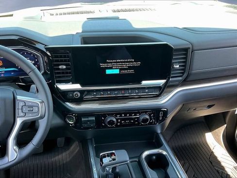 New 2026 Chevrolet Silverado 1500 RST AWD/4WD image 6