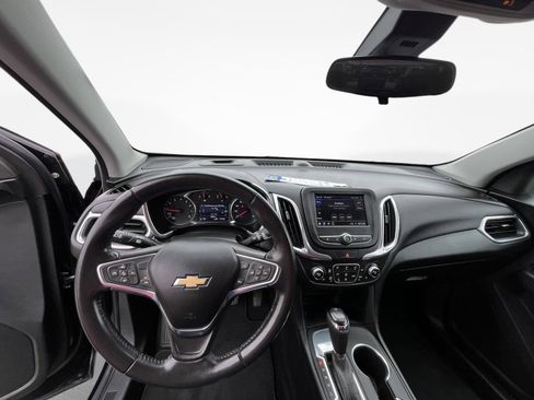 Used 2020 Chevrolet Equinox LT image 35