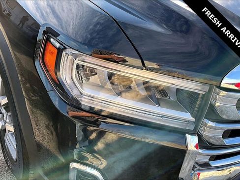 Used 2023 GMC Acadia SLE w/ Driver Convenience Package image 31