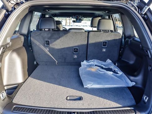 New 2025 Jeep Grand Cherokee Altitude image 27