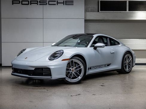 Used 2025 Porsche 911 Carrera image 1