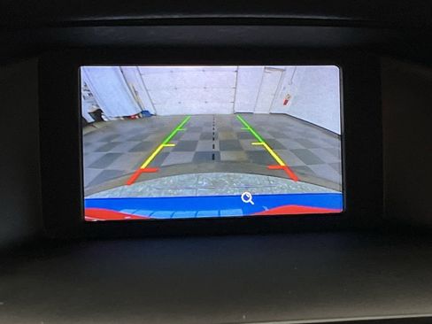 Used 2015 Ford Focus SE w/ SE Cold Weather Package image 5