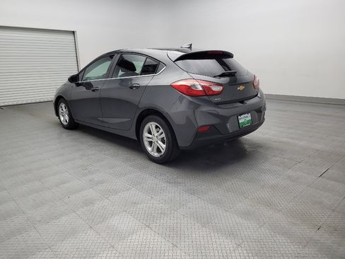 Used 2018 Chevrolet Cruze LT w/ Convenience Package image 5