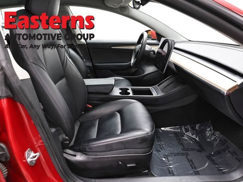 Used 2022 Tesla Model 3 Long Range AWD/4WD image 18