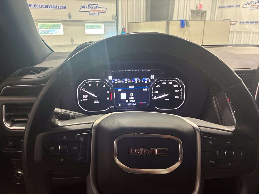 Used 2021 GMC Yukon SLT w/ SLT Premium Package AWD/4WD image 22