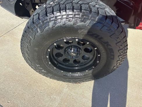 Used 2018 Jeep Wrangler Unlimited Sport image 10