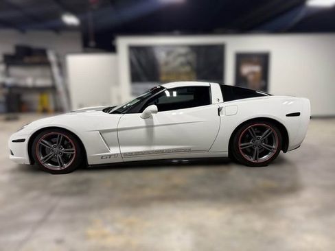 Used 2011 Chevrolet Corvette Coupe w/ Preferred Equipment Group image 7