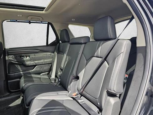New 2026 Honda Pilot Touring image 14