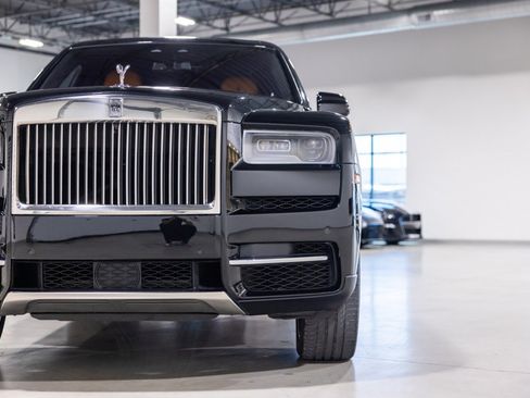 Used 2022 Rolls-Royce Cullinan AWD/4WD image 13