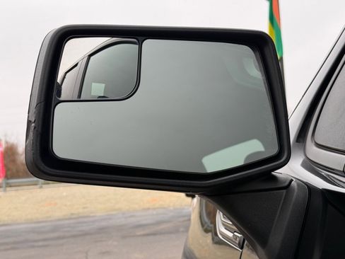 Used 2022 GMC Sierra 1500 Elevation image 34