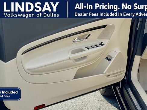 Used 2014 Volkswagen Eos Executive FWD image 10