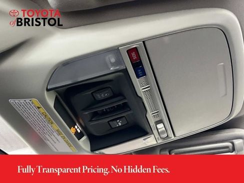 Used 2021 Subaru Forester Limited w/ Popular Package #3 AWD/4WD image 36