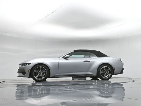 Used 2024 Ford Mustang Premium image 52