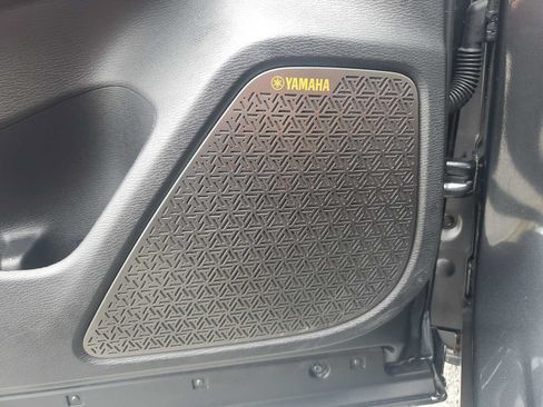 Used 2025 Mitsubishi Outlander SEL FWD image 25