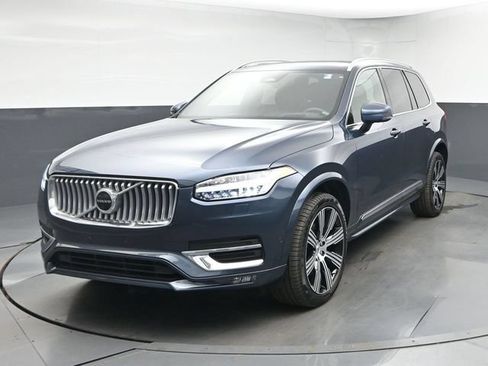 Used 2023 Volvo XC90 B6 Ultimate AWD/4WD image 3