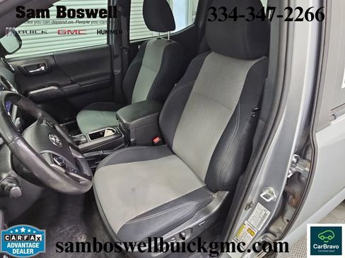 Used 2021 Toyota Tacoma TRD Off-Road w/ Technology Package AWD/4WD image 24