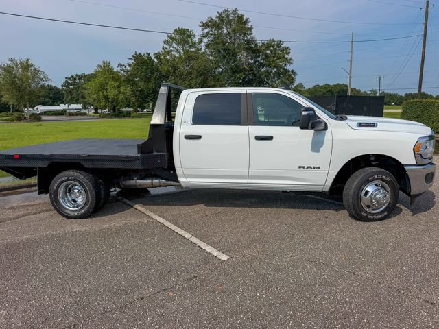 Used 2024 RAM 3500 SLT w/ Quick Order Package 2YG SLT AWD/4WD image 2