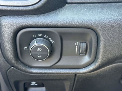 Used 2023 RAM 1500 Tradesman w/ Night Edition AWD/4WD image 30