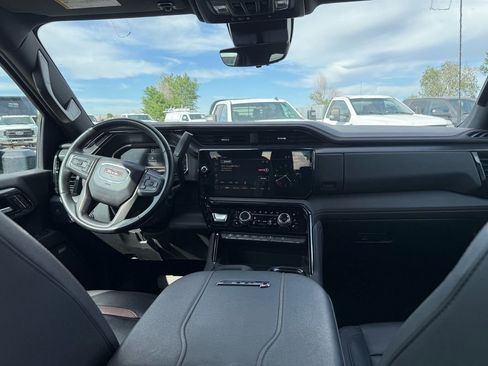 Used 2024 GMC Sierra 3500 AT4 w/ AT4 Premium Plus Package AWD/4WD image 24