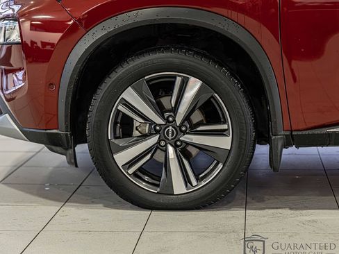 Used 2023 Nissan Rogue Platinum w/ Platinum Premium Package image 9