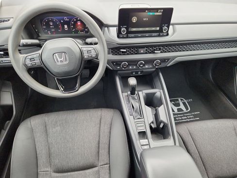 Certified 2023 Honda Accord EX image 12