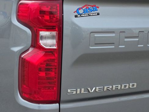 Used 2025 Chevrolet Silverado 1500 LT AWD/4WD image 11