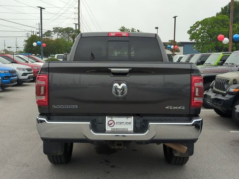 Used 2022 RAM 2500 Laramie AWD/4WD image 6