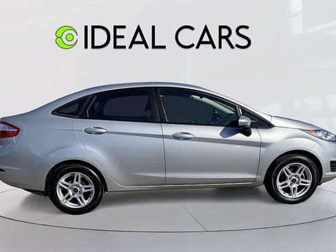 Used 2019 Ford Fiesta SE image 4