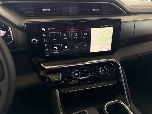 New 2026 GMC Sierra 1500 Denali w/ Technology Package AWD/4WD image 23