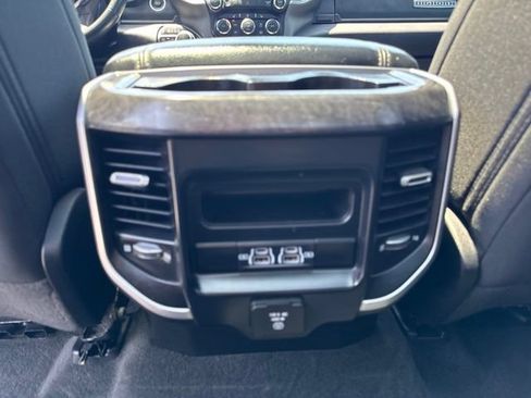 Used 2022 RAM 1500 Big Horn AWD/4WD image 30