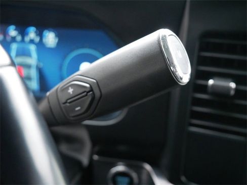 Used 2023 Ford F250 Lariat w/ Chrome Package image 20