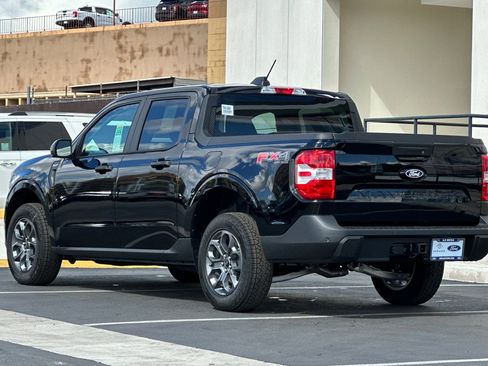 New 2026 Ford Maverick XLT w/ XLT Luxury Package AWD/4WD image 5