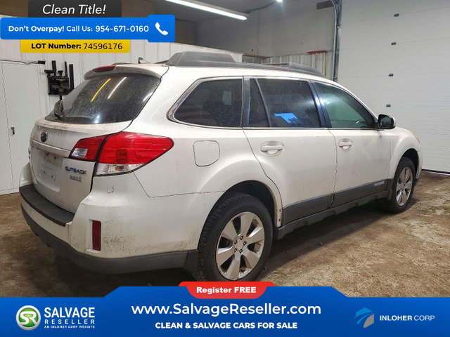 Used 2011 Subaru Outback 2.5i Limited AWD/4WD image 4