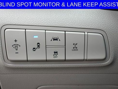 Used 2021 Hyundai Tucson Value w/ Cargo Package image 4