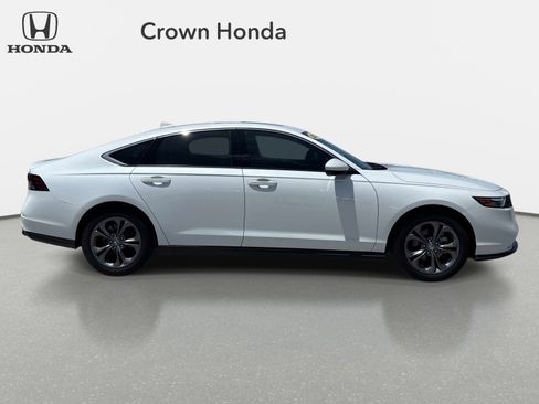 Used 2024 Honda Accord EX image 5