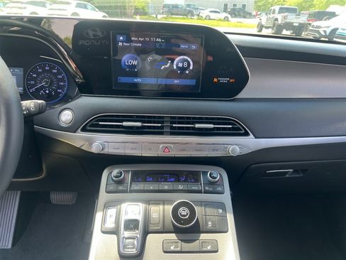 Used 2021 Hyundai Palisade SEL FWD image 9