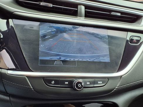 Used 2023 Buick Encore GX Essence w/ Experience Buick Package FWD image 7