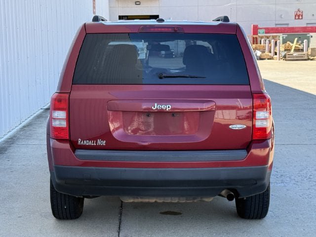 Used 2015 Jeep Patriot High Altitude FWD image 5