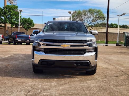 Certified 2020 Chevrolet Silverado 1500 LT w/ Texas Edition image 3