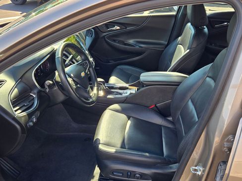 Used 2024 Chevrolet Malibu LT image 20