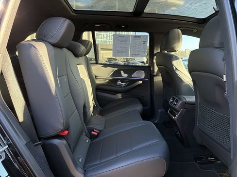 Certified 2024 Mercedes-Benz GLS 450 GLS 450 image 19