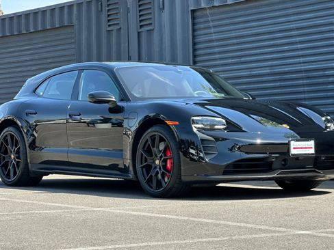 Certified 2023 Porsche Taycan GTS AWD/4WD image 10