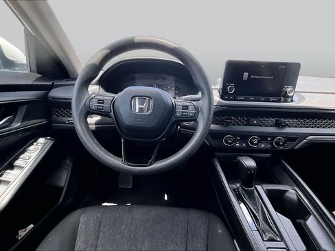 Used 2023 Honda Accord LX image 7
